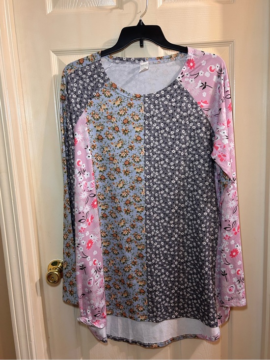 Tops - Patchwork Floral Long Sleeve Tunic - Pink, Blue, Gray